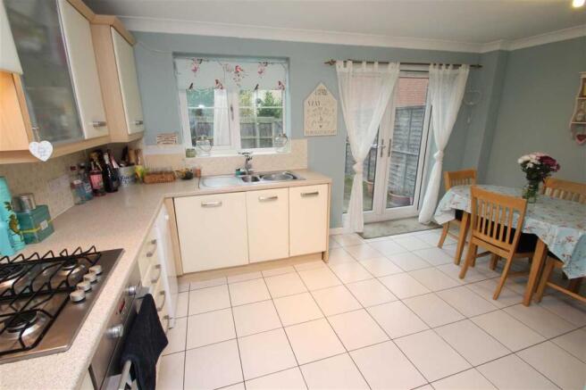 Kitchen diner