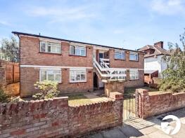 174, Ankerdine Crescent, London SE18 3LF