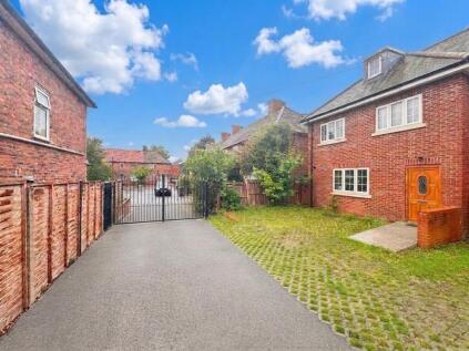 Risley Close, Morden, SM4