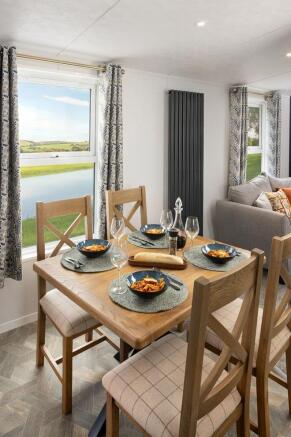 2 bed Chalet for sale Image 4