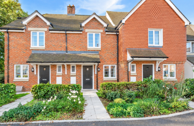 Naturally Brightened Property Photograph-7