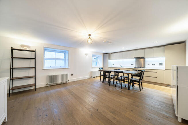 Kitchen/Reception