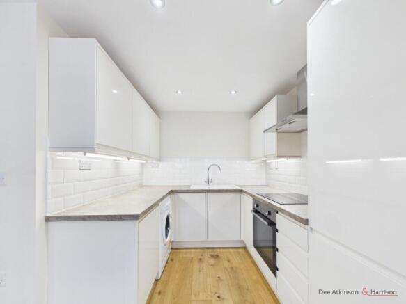 2 bed Bungalow for sale Image 6