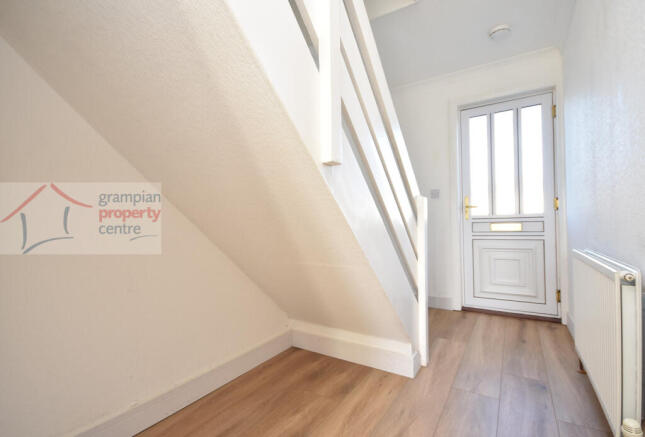 Hallway 2.JPG