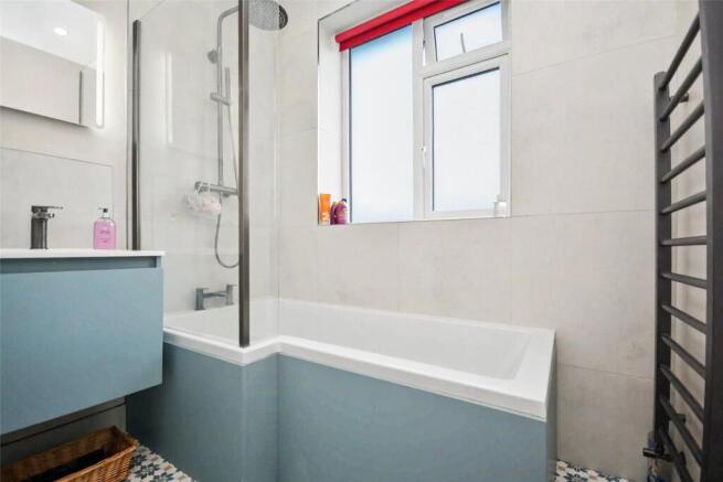 3 bed Semi-Detached for sale Image 7