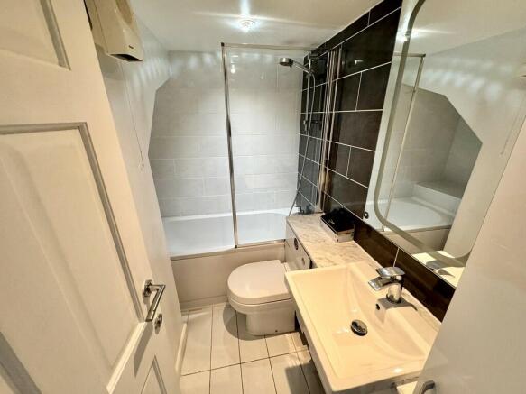 46 Church Road - ...
