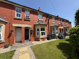 7, Turnpike Road, Blunsdon, Swindon SN26 7EA
