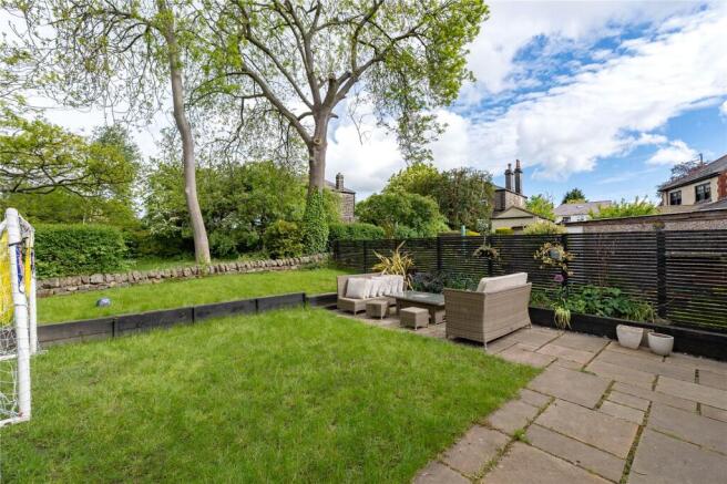 4 bed Semi-Detached for sale Image 7