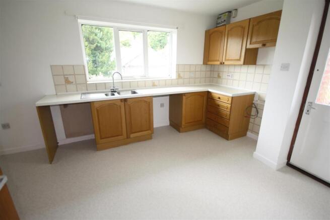 2 Penygareg Close 03