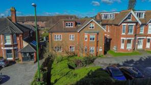 Flat 15, 53 55 Abigail House, Hazelgrove Road, Haywards Heath RH16 3UR