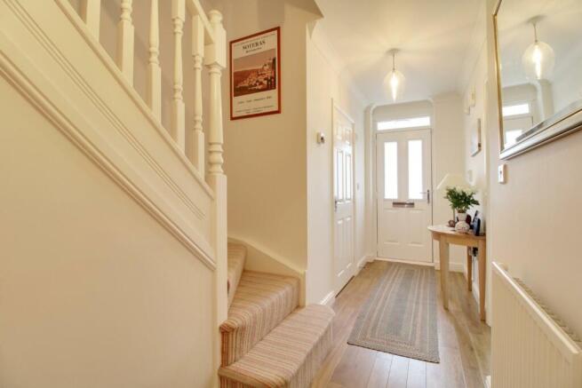 Entrance Hall (3).jpg