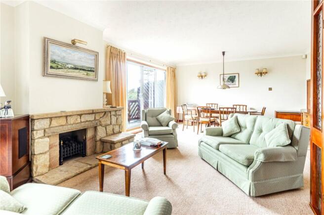 Sitting/Dining Room