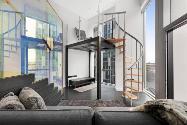 UPPER RIVERSIDE, 2, 402 RESHOOT-20.jpg