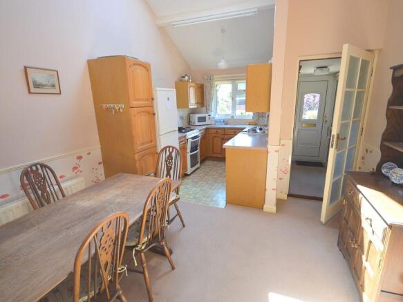 77274559b3f4a58f3d4a4772b72b21adc2f62875