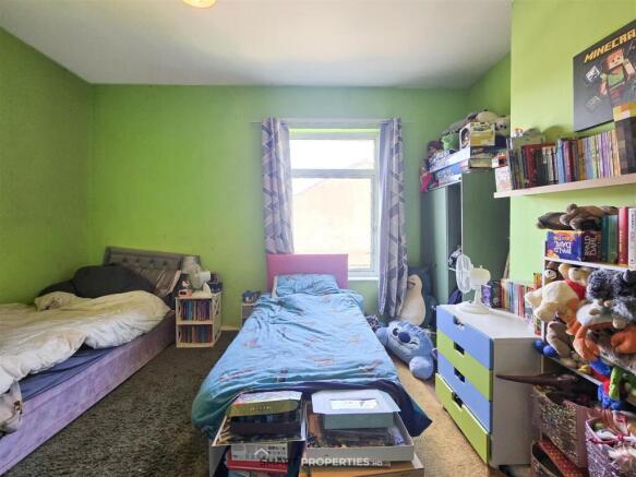 2 bed Detached for sale Image 9