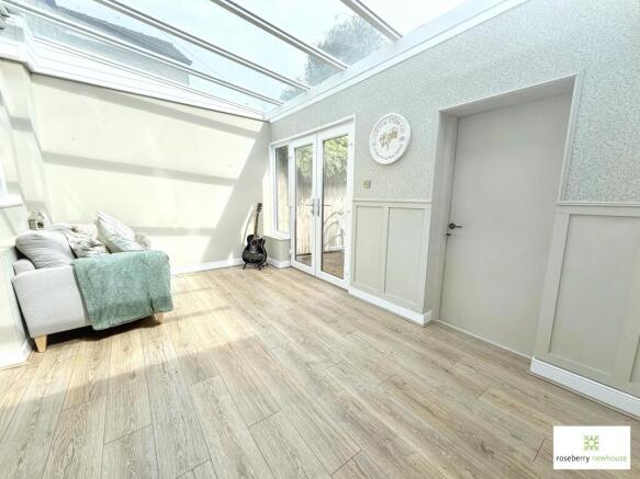 2 bed Terraced for sale Image 4