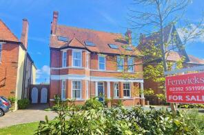 8, Manor Way, Lee-on-the-solent PO13 9JH