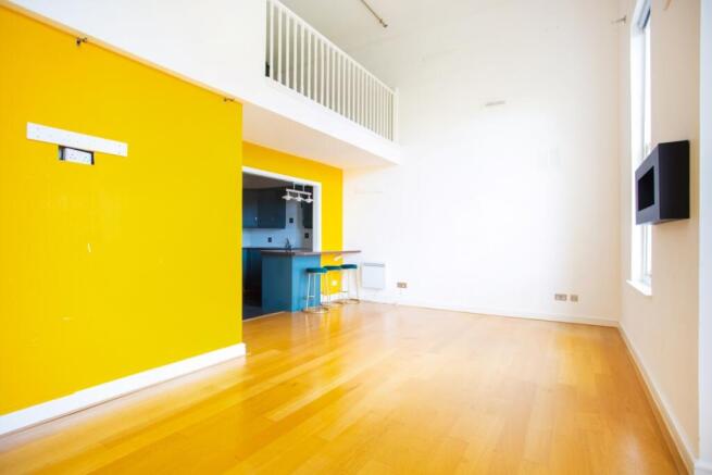 Flat 12 296728 (5)