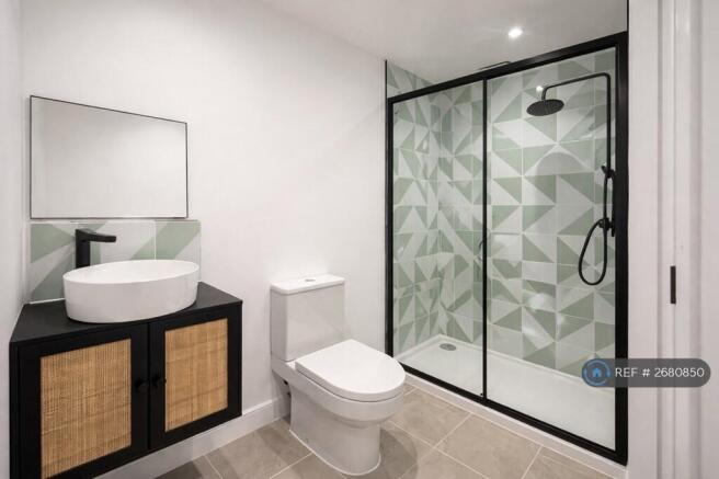 Apartment 8 En Suite 