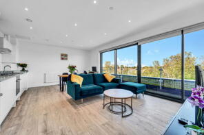 Flat 66, Hurricane Court, Heron Drive, Slough SL3 8FA