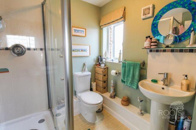 Master en-suite