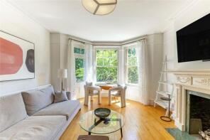 63, Albany Mansions, Albert Bridge Road, London SW11 4PQ