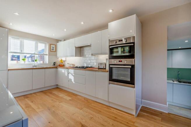 8578331-interior19-800.jpg