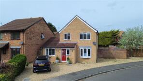 22, Lidstone Close, Reading RG6 4JZ