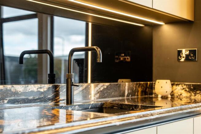 Carnegie Apartments, Dunfermline