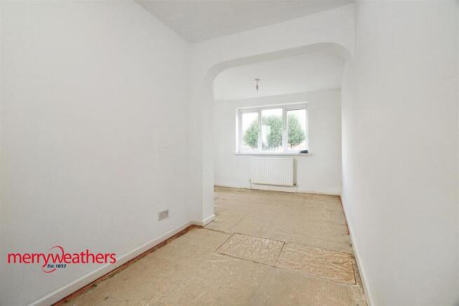 REAR BEDROOM