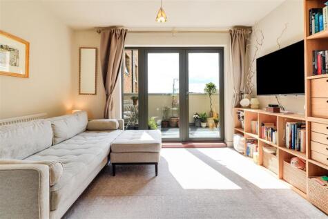 Patagonia Way, Cambridge