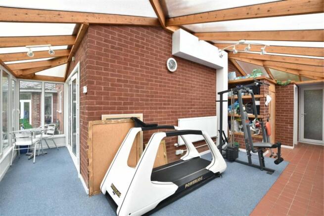 CONSERVATORY / GYM