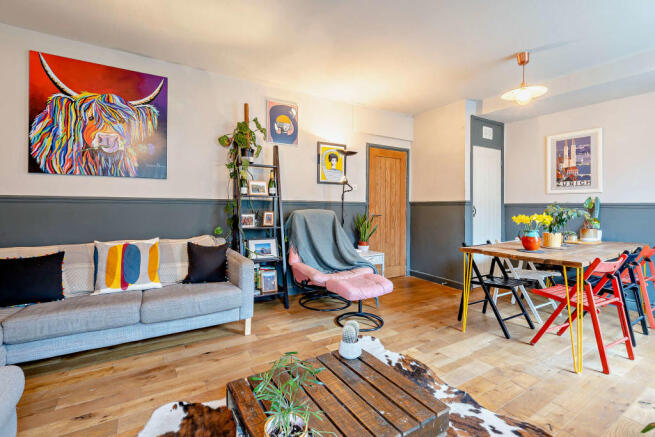 8455081-interior04-800