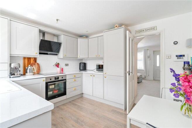2 bed End of Terrace for sale Image 8