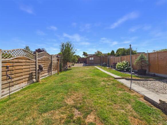 3 bed Semi-Detached for sale Image 12