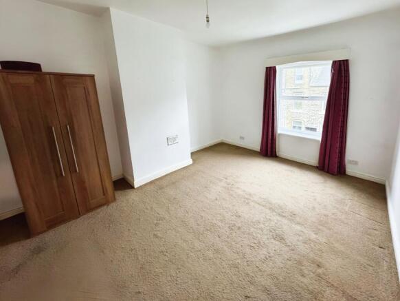 1 bed Terraced to rent Image 5