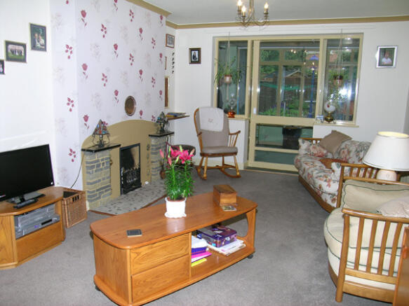 Photo 3