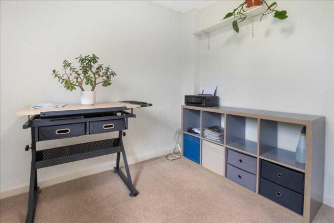 Study Room (2)