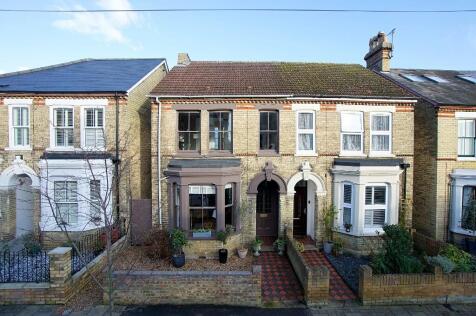 Clarendon Street | Bedford | Beds | MK41 | stunning house