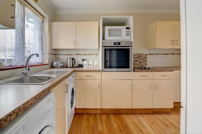 Kitchen ii.jpg