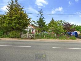 Brindale, Lower Dunton Road, Dunton, Basildon CM13 3SN
