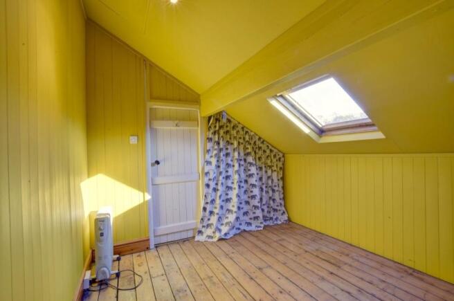 Mustard Room.jpg