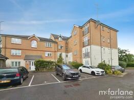 Flat 15, 3 Franklin House, Twickenham Close, Stratton St Margaret, Swindon SN3 3FB