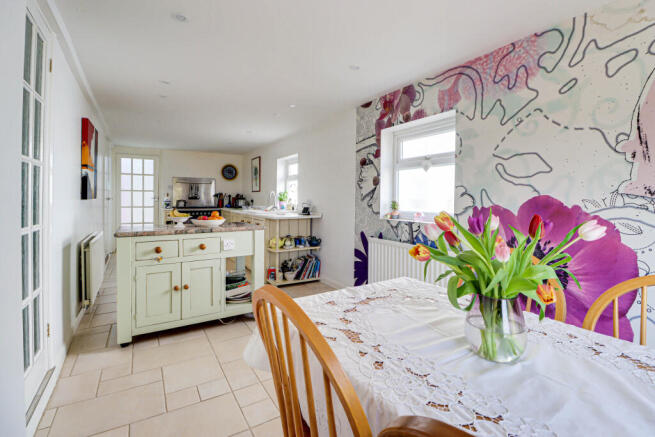 Kitchen/Breakfast Room