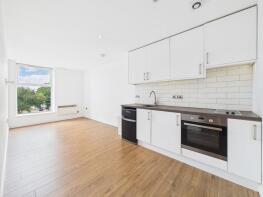 Flat 8, 48 Hanover House, Chapel Road, Worthing Central, Worthing BN11 1BE