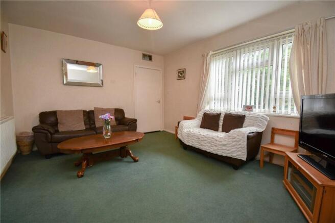 Devon Gardens, Birkenhead, Wirral photo 2