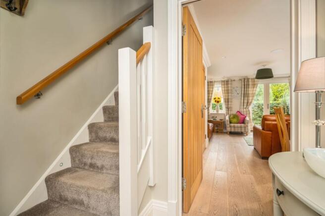 3 bed Semi-Detached for sale Image 6