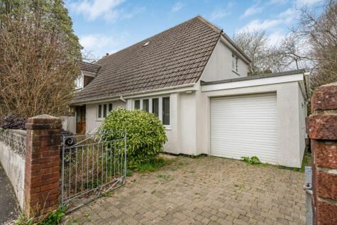 Priory Avenue, Totnes