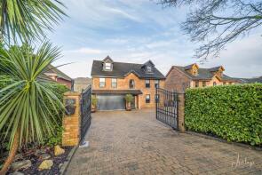 The Oaks, Henfaes Road, Tonna SA11 3EX