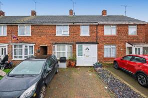 22, Winchester Way, Rainham, Gillingham ME8 8DD